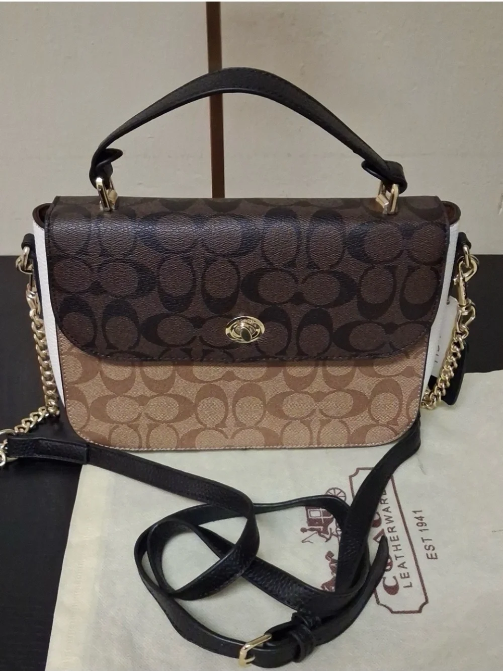 Coach Two-Tone Signature Gold Chain Turn-lock Crossbody Bag Brown & Tan NWT